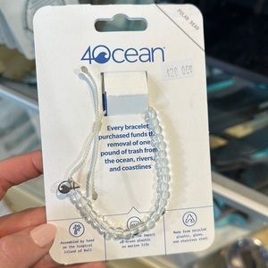 New 4Ocean bracelet color Polar Bear